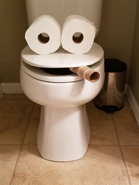 funny toilet photos